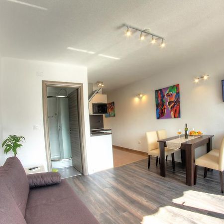 Apartments Nebuloza Rovinj Luaran gambar