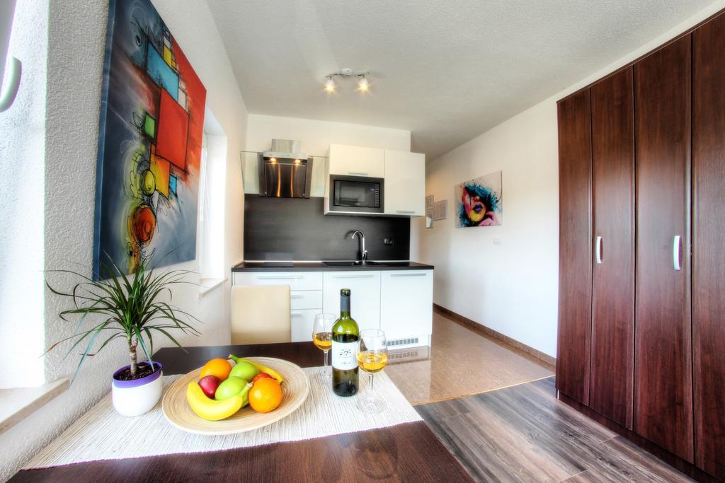 Apartments Nebuloza Rovinj Luaran gambar